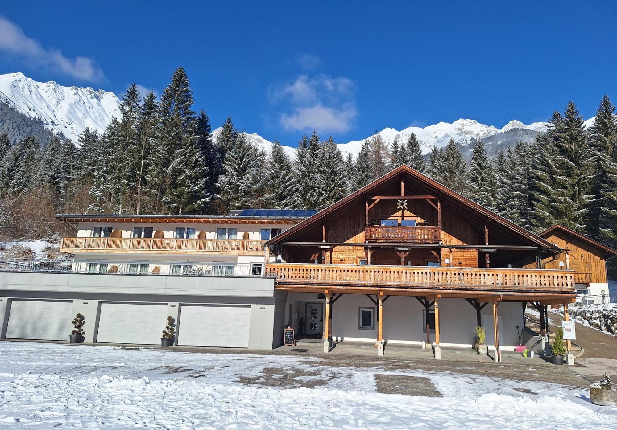Sweet Cherry - Boutique & Guesthouse Tyrol Innsbruck Exterior photo